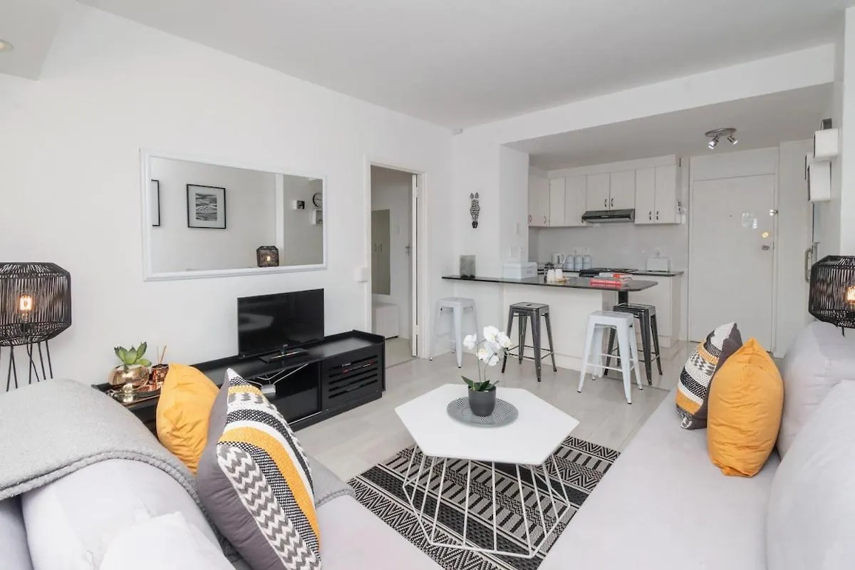 Apartment In Seapoint, Pool And Free Parking. Ciudad del Cabo Sudáfrica