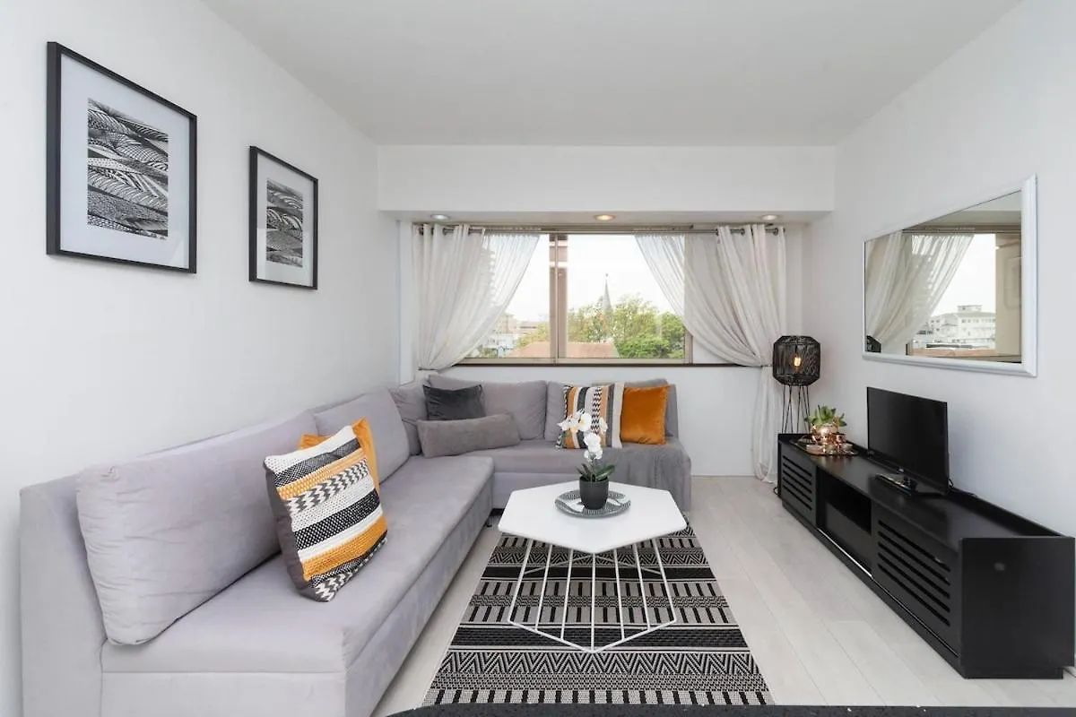 Apartment In Seapoint, Pool And Free Parking. Ciudad del Cabo 0*,